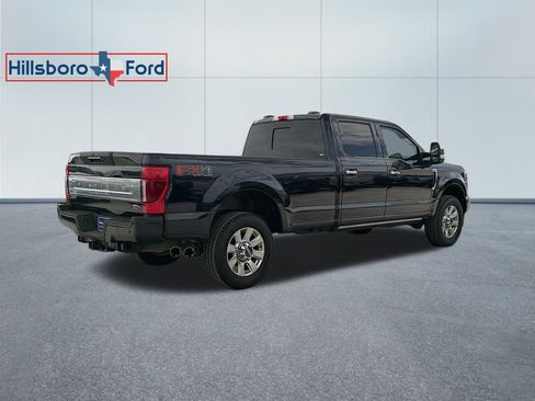 Used 2022 Ford F250 Platinum image 7