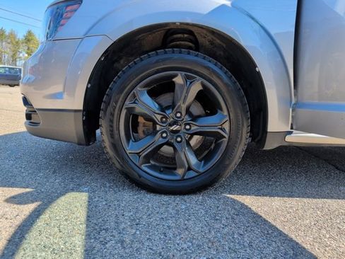 Used 2018 Dodge Journey Crossroad AWD/4WD image 34