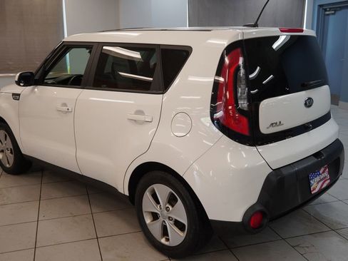 Used 2016 Kia Soul w/ Convenience Package FWD image 10