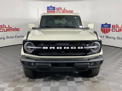 New 2026 Ford Bronco Outer Banks AWD/4WD image 8