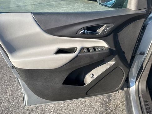 Used 2024 Chevrolet Equinox LT image 13