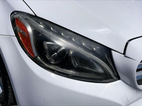 Used 2017 Mercedes-Benz C 300 Sedan image 29