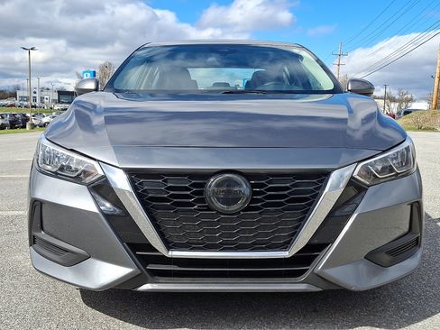 Used 2023 Nissan Sentra SV image 2