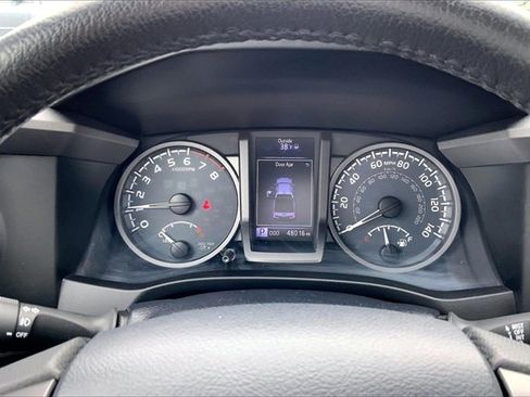 Used 2017 Toyota Tacoma TRD Pro image 16