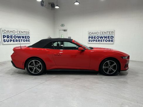 Used 2024 Ford Mustang Premium RWD image 9