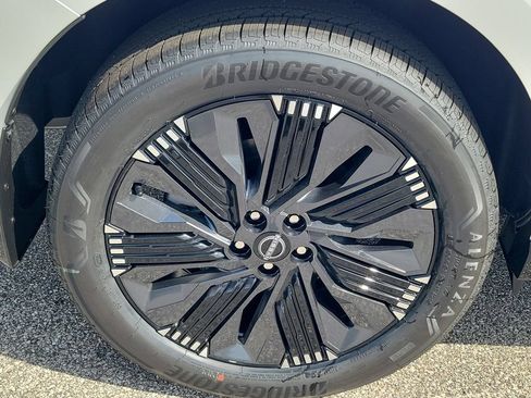 New 2026 Nissan Murano Platinum w/ Cargo Package AWD/4WD image 3
