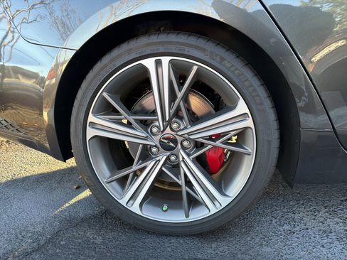 Used 2025 Genesis G70 2.5T w/ Sport Prestige Package image 15