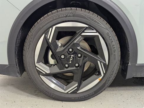 New 2025 Kia K4 EX image 9