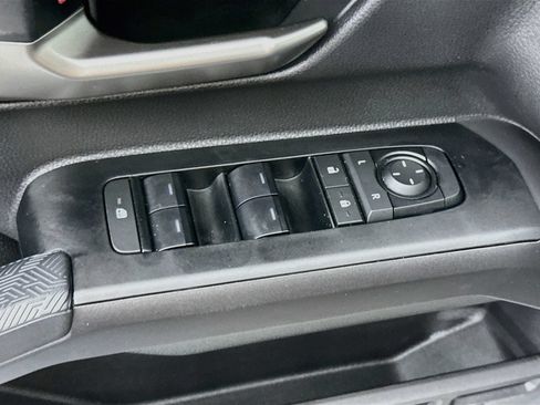 Certified 2026 Toyota Tacoma TRD Off-Road AWD/4WD image 18