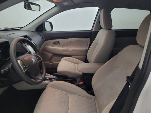Used 2020 Mitsubishi Outlander Sport ES FWD image 17
