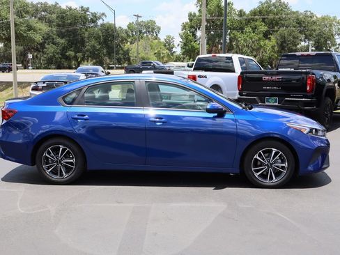 Used 2023 Kia Forte LXS FWD image 10