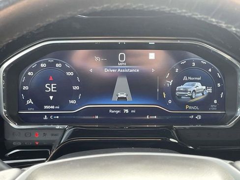 Used 2022 Chevrolet Silverado 1500 RST image 18