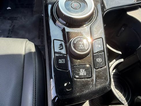 Used 2023 Kia Sportage X-Line AWD/4WD image 14