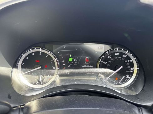 Used 2022 Toyota Highlander XSE AWD/4WD image 27