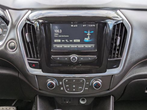 Used 2018 Chevrolet Traverse LS image 20
