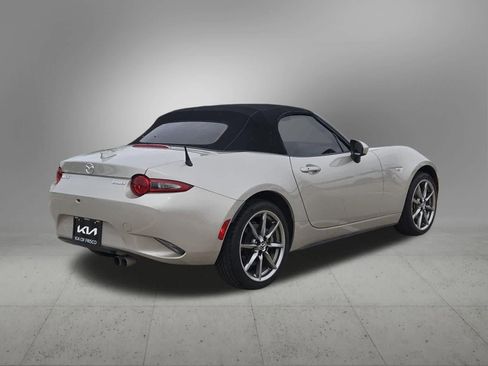 Used 2023 MAZDA MX-5 Miata Grand Touring w/ Weather Package RWD image 6