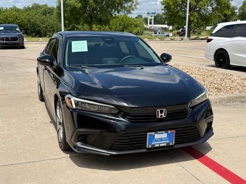 Used 2022 Honda Civic LX image 7
