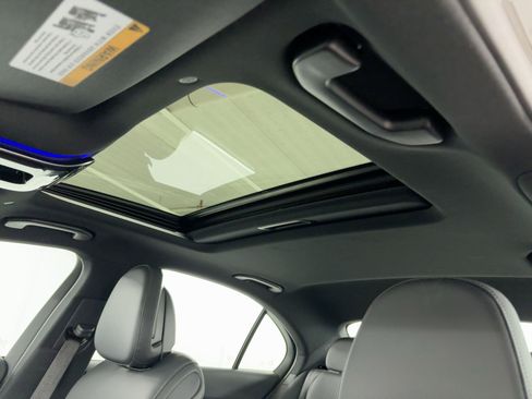 Certified 2025 Mercedes-Benz C 300 Sedan image 15