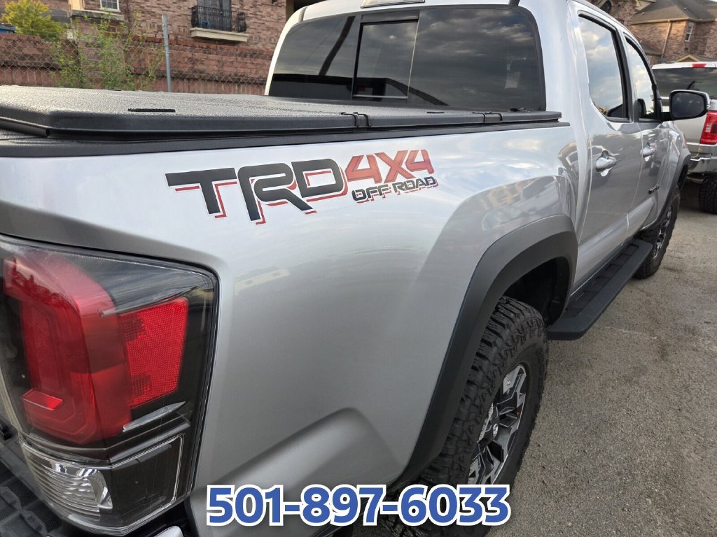 Used 2022 Toyota Tacoma TRD Off-Road w/ TRD Premium Off Road Package AWD/4WD image 9