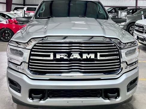 Used 2024 RAM 2500 Laramie w/ Safety Group AWD/4WD image 8