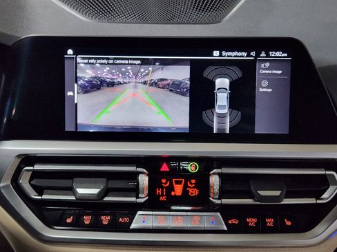 Used 2022 BMW 330i Sedan w/ Driving Assistance Package image 35