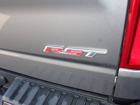 Used 2021 Chevrolet Silverado 1500 RST image 58