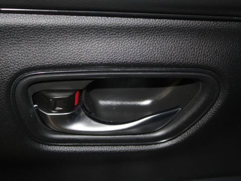 Used 2024 Honda HR-V Sport image 8