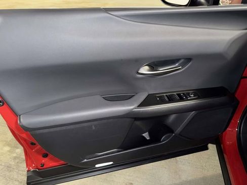 Certified 2025 Lexus UX 300h AWD w/ Accessory Package (Z1) image 20