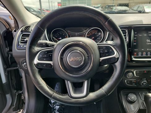 Used 2019 Jeep Compass Limited AWD/4WD image 21