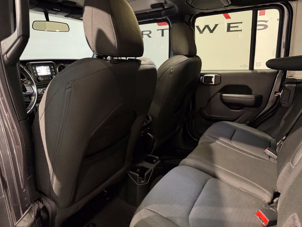 Used 2021 Jeep Wrangler Unlimited Sport AWD/4WD image 27