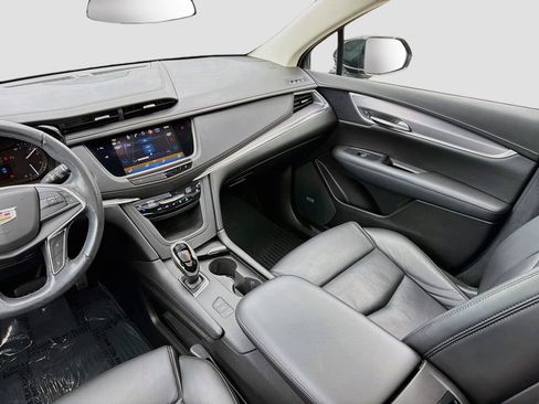 Used 2019 Cadillac XT5 Premium Luxury w/ Driver Assist Package AWD/4WD image 27