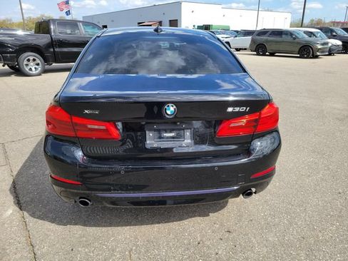 Used 2018 BMW 530i xDrive AWD/4WD image 4