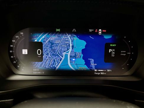 Used 2023 Volvo XC40 Recharge Plus w/ Protection Package Premier AWD/4WD image 25