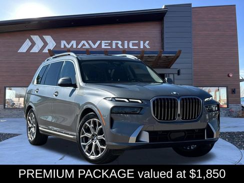 Used 2024 BMW X7 xDrive40i AWD/4WD image 1