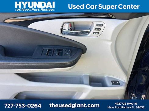 Used 2016 Honda Pilot Elite image 11