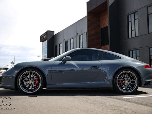 Used 2017 Porsche 911 Carrera 4S AWD/4WD image 10