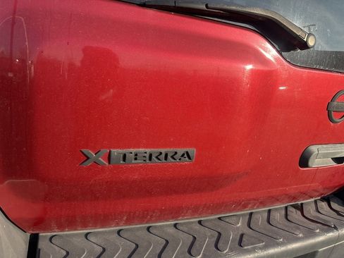 Used 2013 Nissan Xterra S w/ Value Package image 15