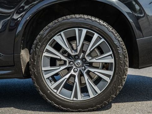 Used 2021 Volvo XC90 T6 Momentum w/ Advanced Package AWD/4WD image 19