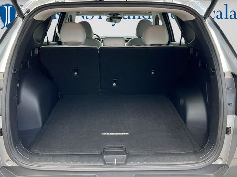 Certified 2024 Hyundai Tucson Limited AWD/4WD image 9
