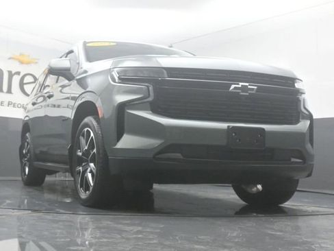 Used 2024 Chevrolet Tahoe RST w/ Sport Performance Package AWD/4WD image 3