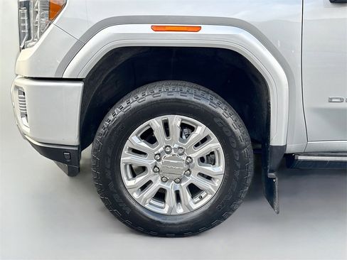 Used 2022 GMC Sierra 2500 Denali w/ Denali Ultimate Package image 10