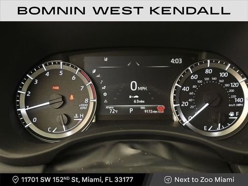 Used 2025 Toyota Highlander LE image 10