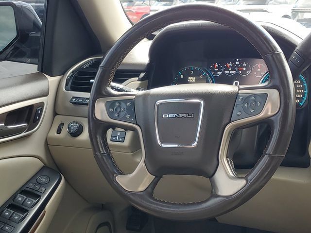 Used 2020 GMC Yukon Denali w/ Denali Ultimate Package AWD/4WD image 31