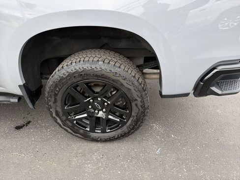 Used 2024 Chevrolet Silverado 1500 LT Trail Boss image 8