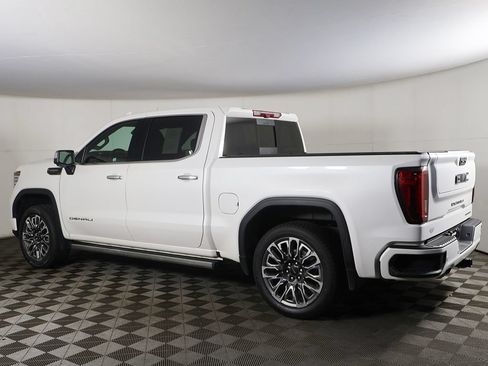 Used 2023 GMC Sierra 1500 Denali Ultimate AWD/4WD image 12