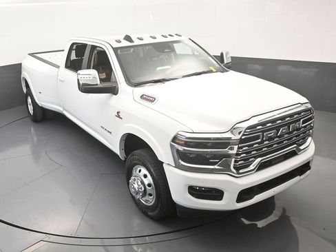 New 2025 RAM 3500 Longhorn w/ Max Tow Package image 58