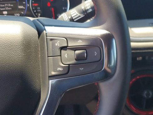 Used 2025 Chevrolet Blazer RS AWD/4WD image 24