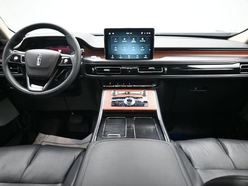 Used 2021 Lincoln Aviator Reserve w/ Equipment Group 202A AWD/4WD image 24