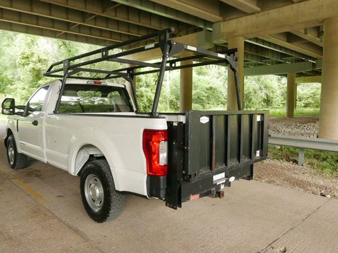 Used 2019 Ford F250 XL w/ Power Equipment Group RWD image 24