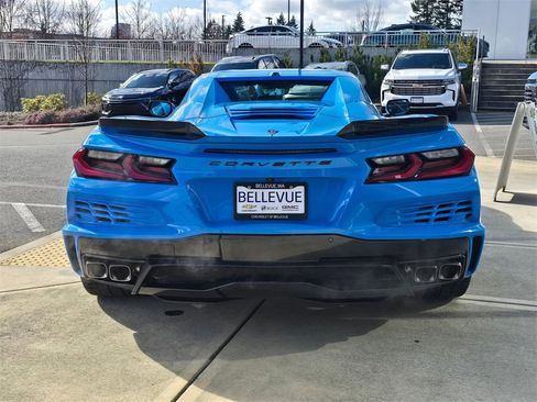 Used 2024 Chevrolet Corvette E-Ray w/ ZER Performance Package image 4